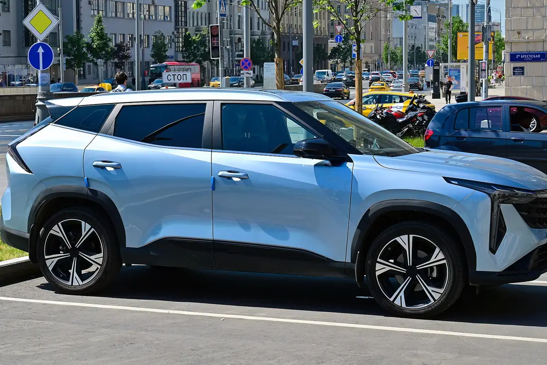 Geely Cityray — городской кроссовер